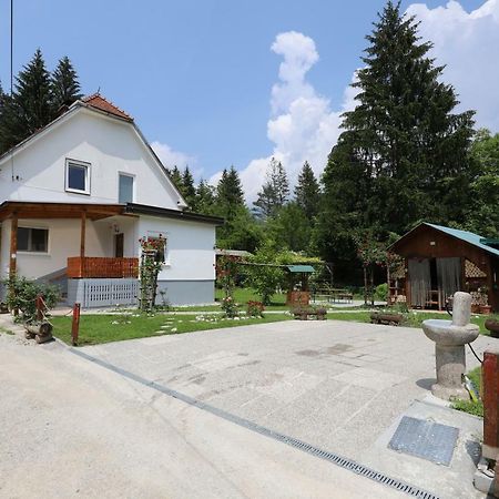 Adventure Cottage With Pool And Big Garden Bled Eksteriør bilde