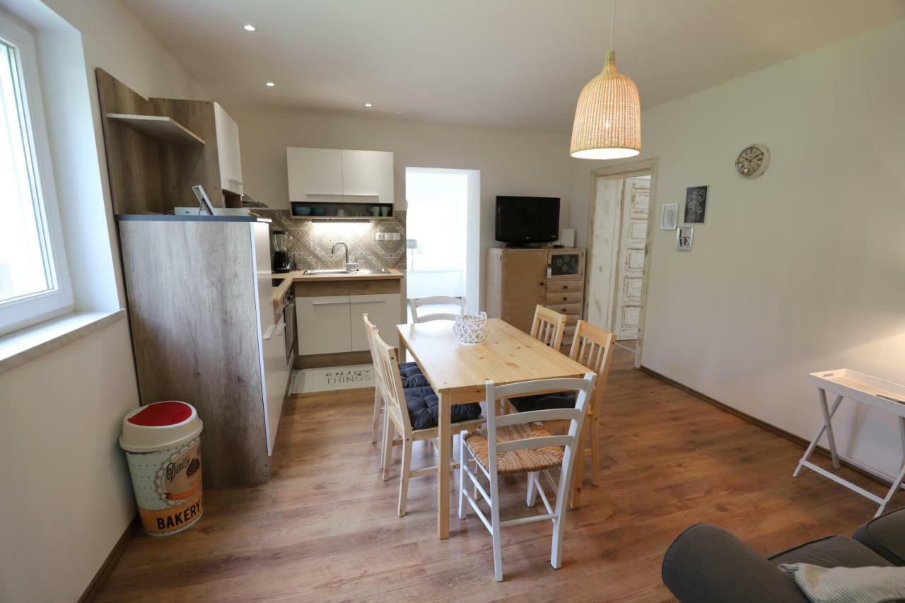 Adventure Cottage With Pool And Big Garden Bled Eksteriør bilde