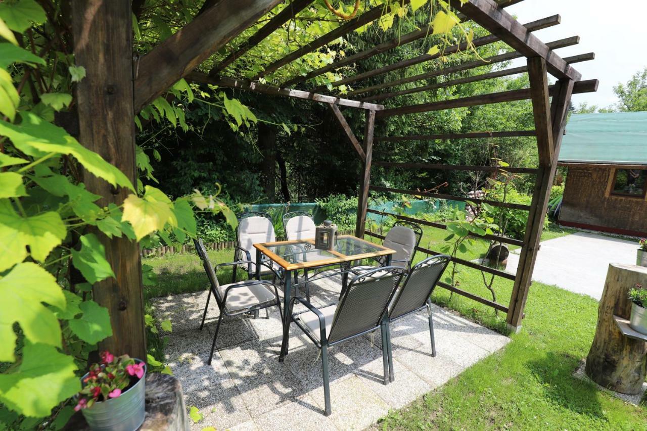 Adventure Cottage With Pool And Big Garden Bled Eksteriør bilde