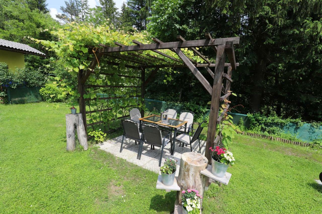 Adventure Cottage With Pool And Big Garden Bled Eksteriør bilde